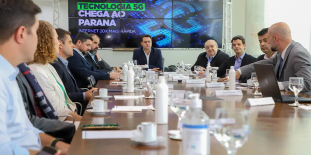 Governador Carlos Massa Ratinho Junior se reuniu com executivos da TIM nesta terça (5)