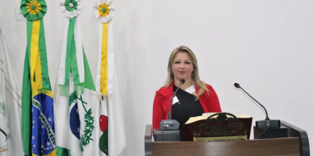 Secretária Municipal de Ecologia e Meio Ambiente, Magda Adriana Losinski, detalha ações tomadas pela pasta