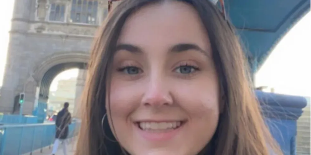 Ashley Wadsworth, de 19 anos.