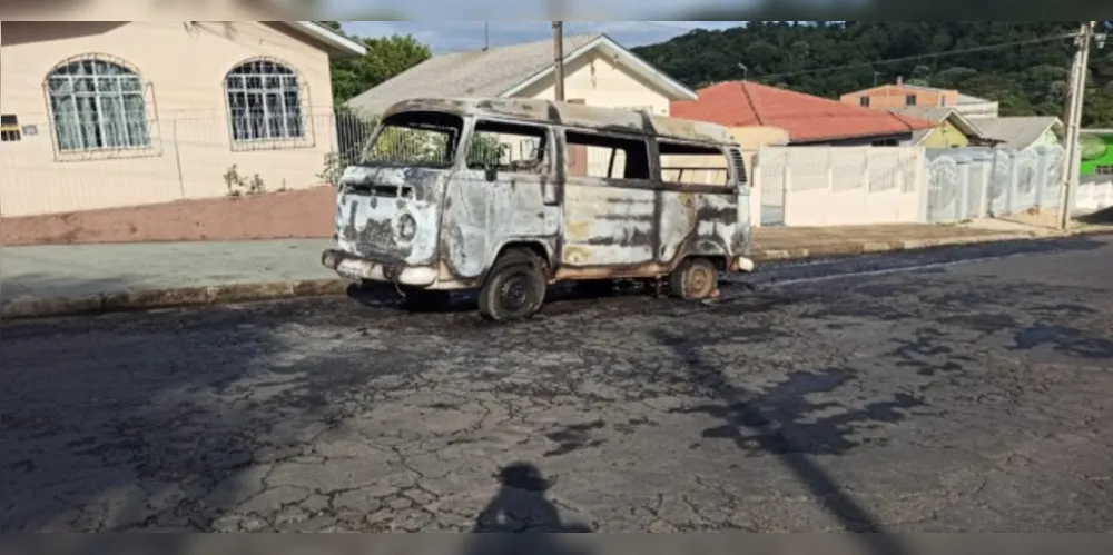 A ocorrência foi registrada na rua Jaboticabeira no início da manhã desta quarta-feira (09)