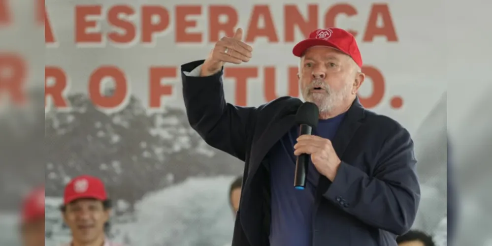 O ex-presidente Luiz Inácio Lula da Silva participou de um evento da CUT na última segunda-feira.