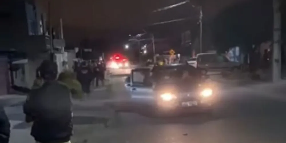 Jonathan Alves de Oliveira foi surpreendido por três atiradores que chegaram no local com uma Renault Duster.