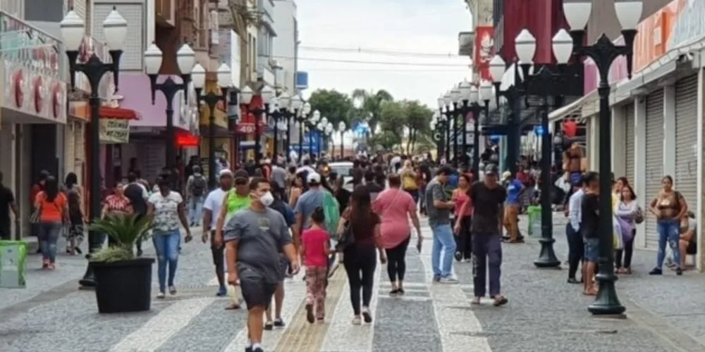 No dia 15 é Sexta-Feira Santa, feriado nacional, e na data o comércio de rua de Ponta Grossa estará fechado para atendimento