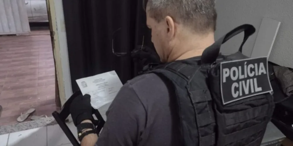 Estão sendo cumpridas 60 ordens judiciais nesta quarta-feira.