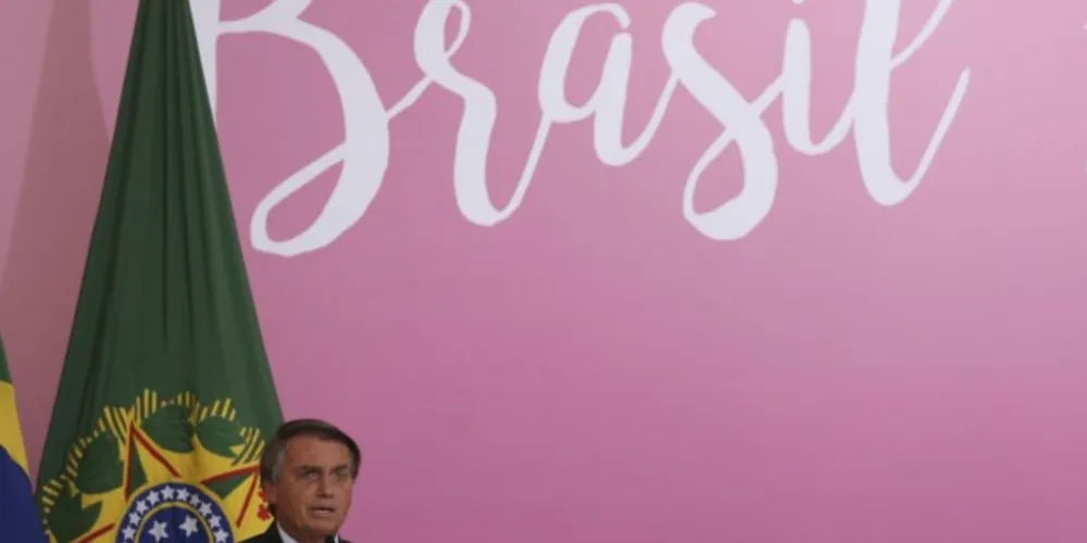 Decretos foram assinados hoje pelo presidente Jair Bolsonaro