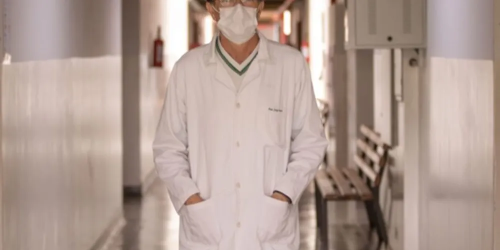 Jorge Iulek é o primeiro professor do Paraná a desenvolver projetos com uso de estações experimentais no Sirius