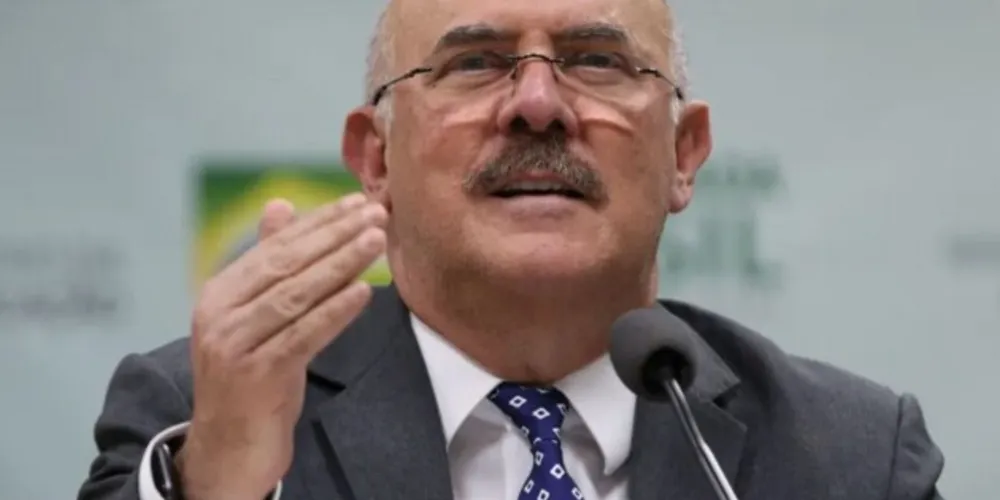 A exoneração foi publicada em uma edição extra do “Diário Oficial da União” na tarde desta segunda