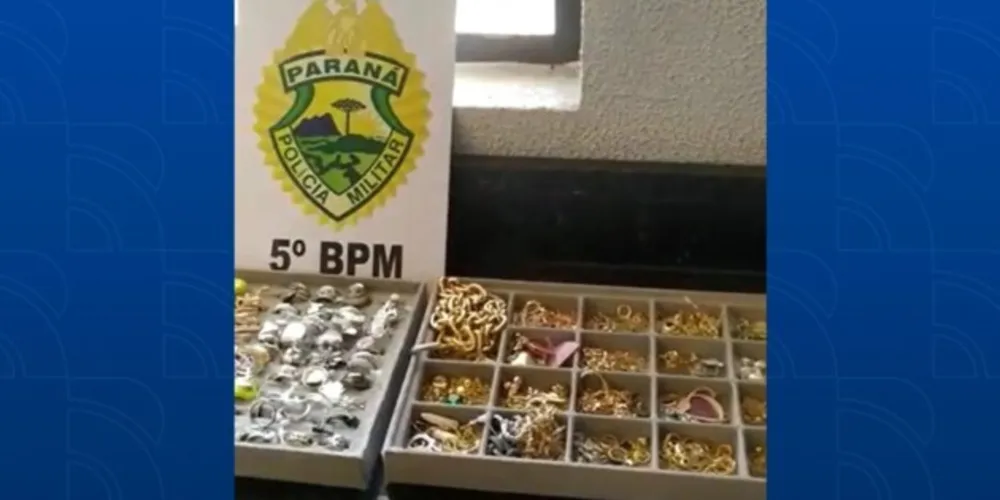 500 semijoias foram furtadas em 2021.