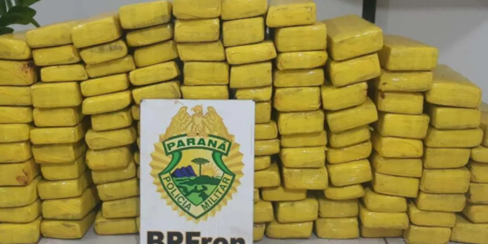 Imagem ilustrativa da imagem Carro é flagrado com mais de 100 Kg de maconha no Paraná