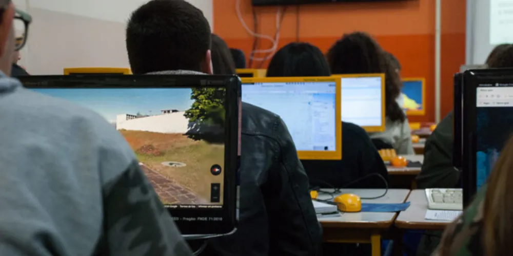 Programa Formação pela Escola abre inscrições para cursos de março e abril de 2022