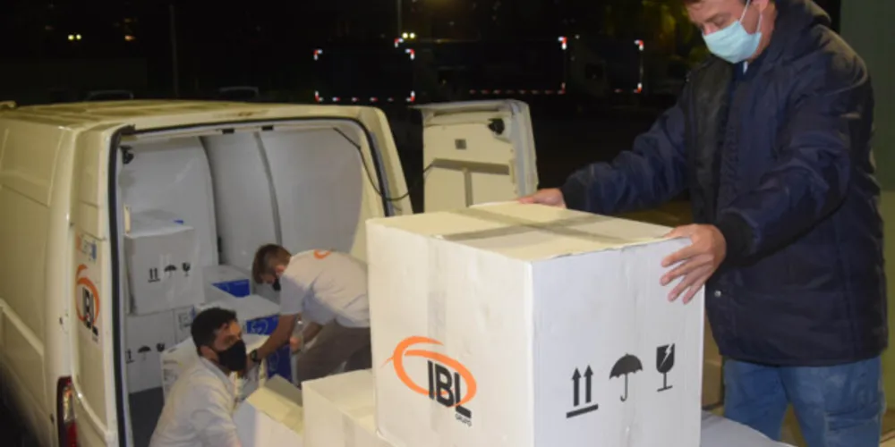 A Secretaria de Estado da Saúde (Sesa) recebeu na noite desta terça-feira (1) 97.000 vacinas pediátricas da Pfizer/BioNTech.