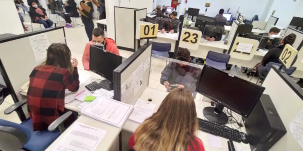As 216 Agências do Trabalhador do Paraná começam a semana com 8.968 vagas de emprego com carteira assinada.