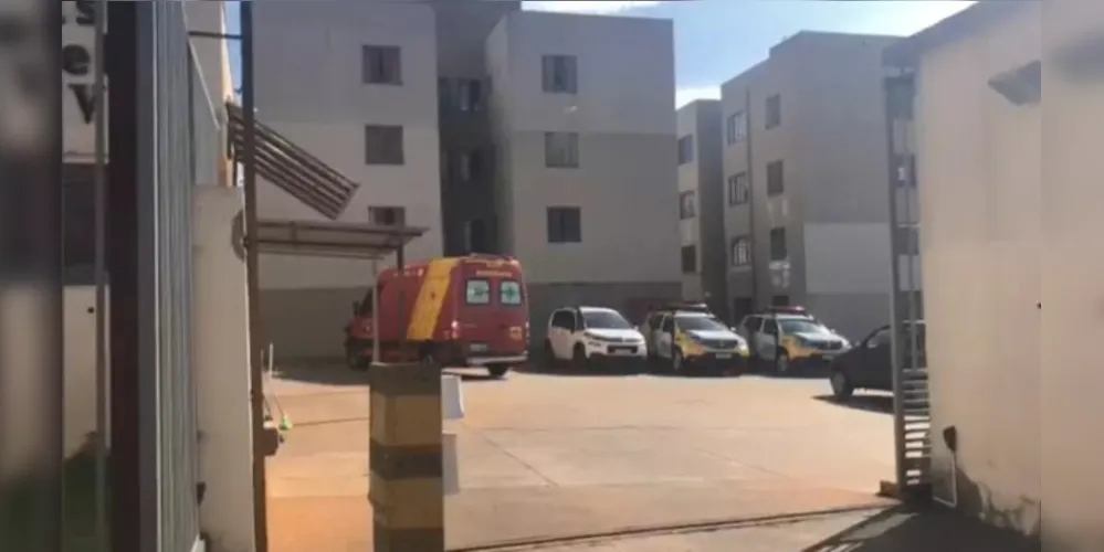 As agressões aconteceram no residencial Vista Bela, na frente do filho de 9 anos