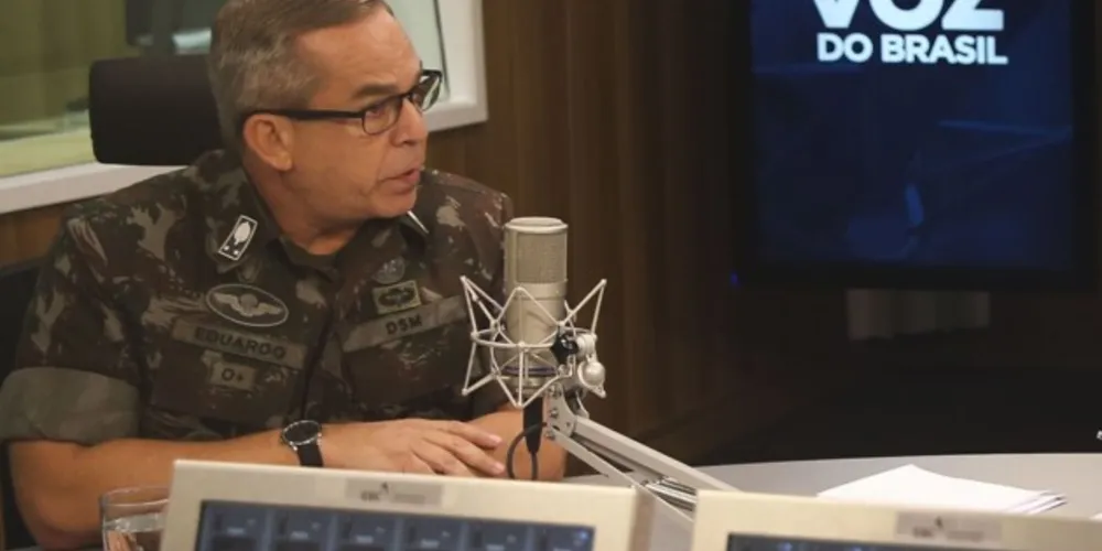 Jovens que completam 18 anos em 2022 tem até 30 de junho para fazer o alistamento militar obrigatório.