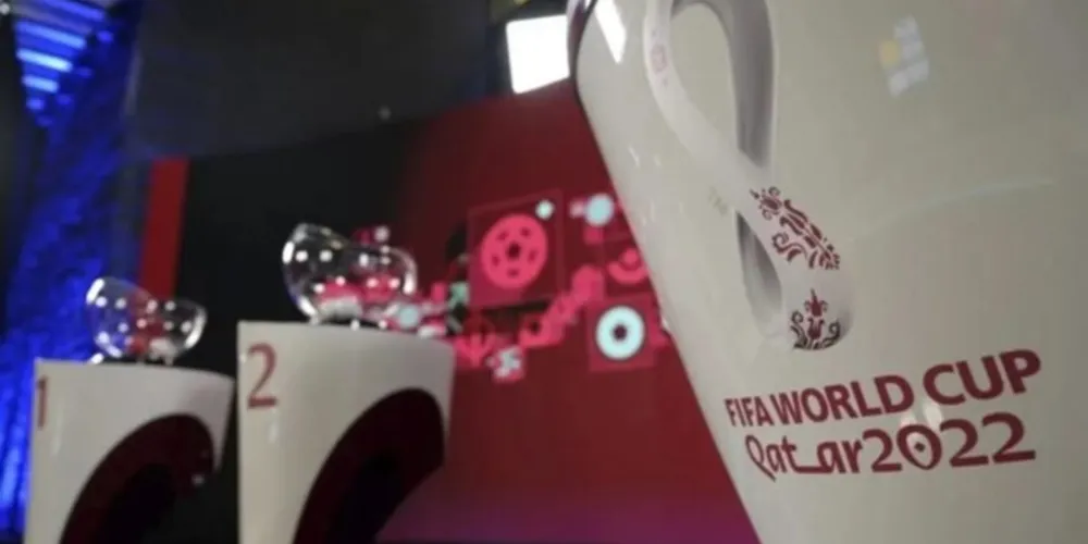 Sexo fora do casamento é ilegal no país que vai receber a Copa do Mundo em 2022; 'crime' pode dar até sete anos de cadeia no Catar. Governo do país promete rigor com visitantes que vão acompanhar o torneio