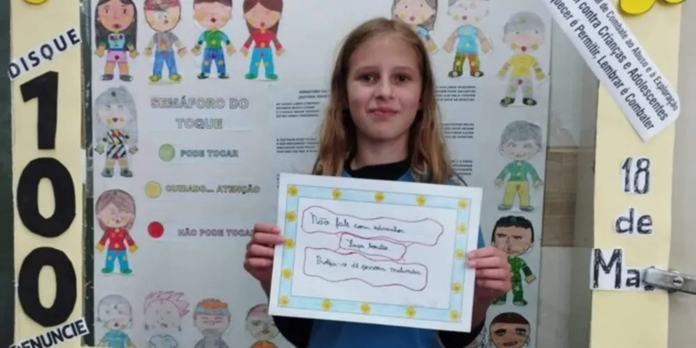 Cartazes e fotos elucidaram importância da temática