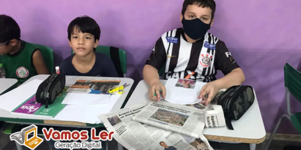 Em sala, alunos puderam organizar seus próprios jornais