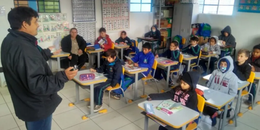 Paulo Kochanuik, convidado, contribuiu de forma efetiva com as turmas