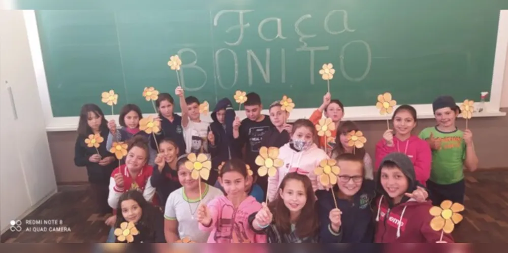 Professora destacou importância do tema, de maneira adaptada à linguagem dos alunos