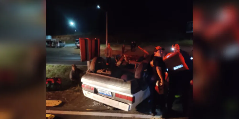 Acidente aconteceu na noite desta quinta-feira (26)