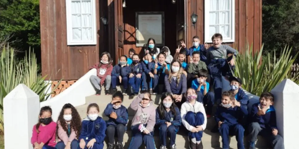 Professora destacou lugar com ampla magia e conteúdo para auxiliar e encantar alunos