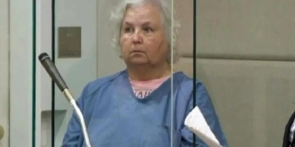 Escritora lutava para pagar a hipoteca de sua casa, mas tinha várias apólices de seguro de vida no caso da morte de seu marido