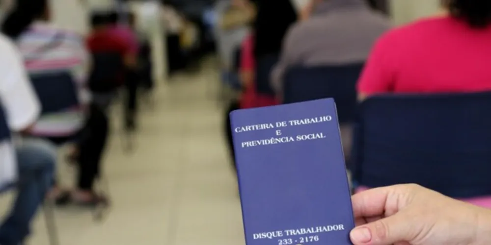 Semana começa com 10.631 vagas abertas nas Agências do Trabalhador do Paraná