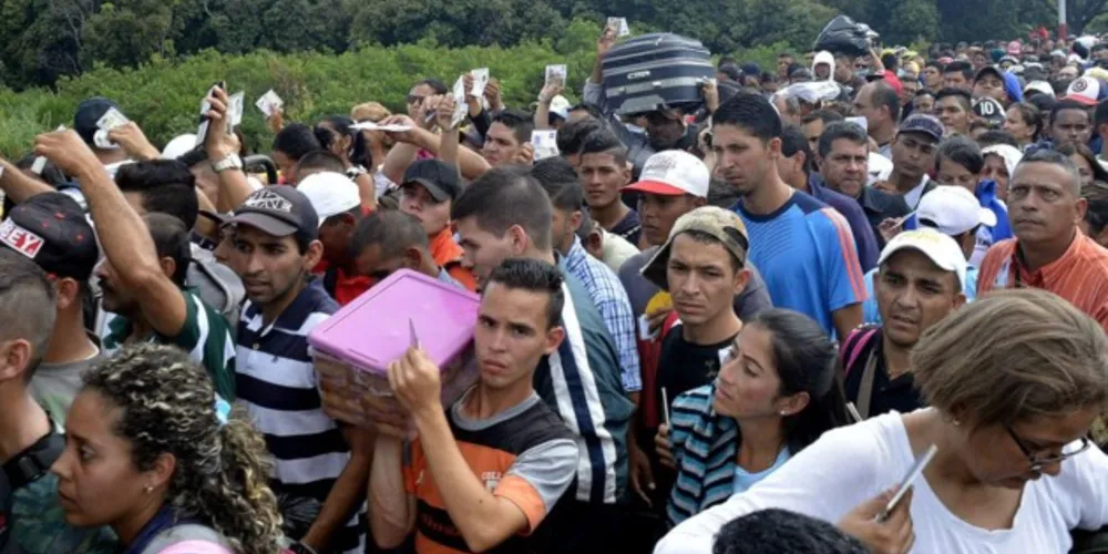 Imigrantes percorrem milhares de quilômetros em busca de vida melhor