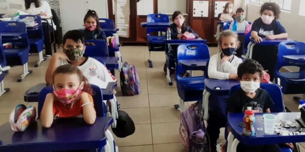 Medida voltou a ser adotada a partir desta segunda-feira (6) por conta do aumento no número de casos de doenças respiratórias