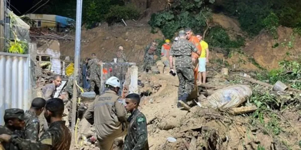 Tragédia também deixa pessoas desaparecidas nas cidades de Recife e Olinda