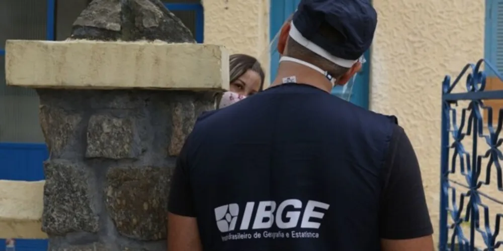 Dentre as 4.359 vagas, 2.523 são para concorrência ampla, 458 reservadas para pessoas com deficiência e 1.378 para pessoas pretas e pardas.