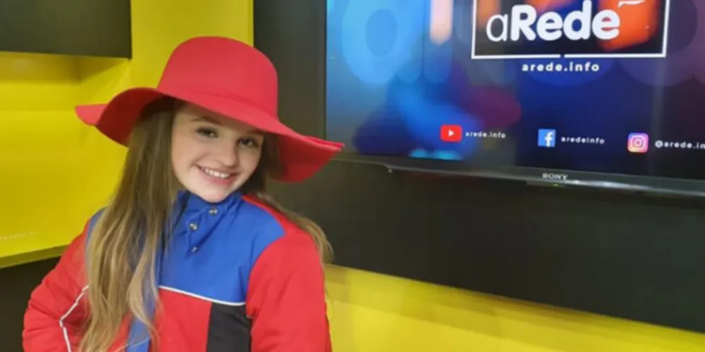 A ponta-grossense, Giovana Barbiero de 13 anos, conversou sobre os detalhes da sua participação, carreira e a próxima fase da competição