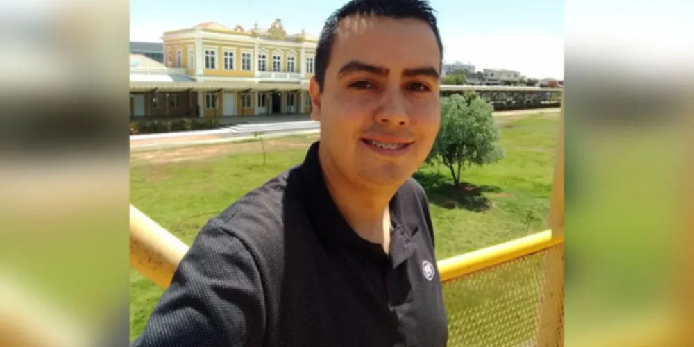 NOVO CICLO – Professor, jornalista e apresentador Hurlan Jesus comemora na próxima sexta-feira (6) a chegada de seu aniversário. Da coluna RC os votos de alegrias e realizações.