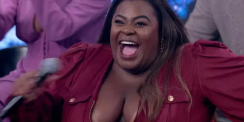 Carismática e sincerona, Jojo Todynho é disputada na Globo