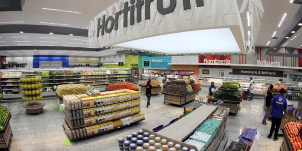 Brasileiros deveriam ganhar cerca de cinco vezes mais para suprir as demandas básicas, informa o Dieese