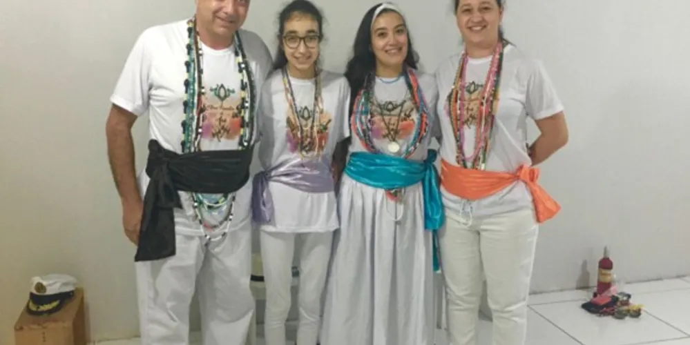 Tradição é repassada entre gerações na Família do Axé há quase 40 anos