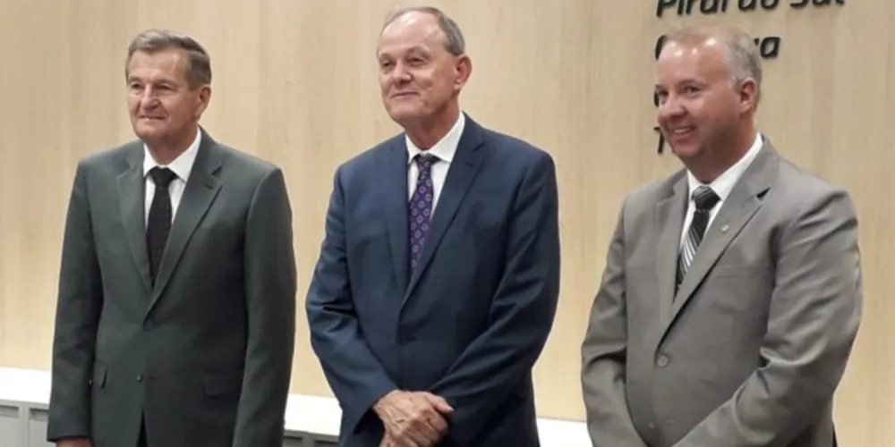 Popke Ferdinand Van der Vinne e Marcio Zwierewicz passam a integrar a Central Sicredi, que tem como presidente Manfred Dasenbrock