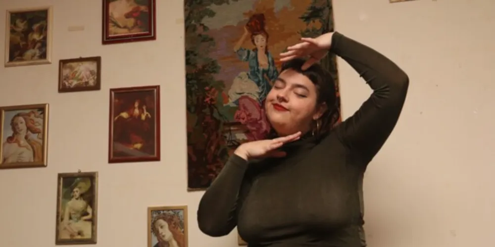 Cantora e compositora, ela foi uma das participantes da temporada de 2019 do projeto