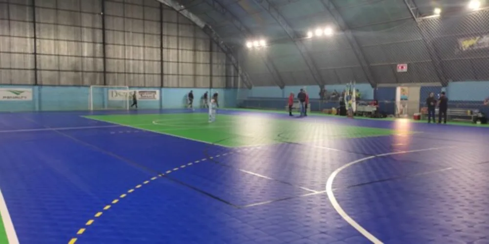 A obra, junto da troca do piso do Ginásio Municipal de Esportes Agostinho Zarpellon Júnior (Batatão), custou R$ 300 mil em recursos destinados pelo deputado.