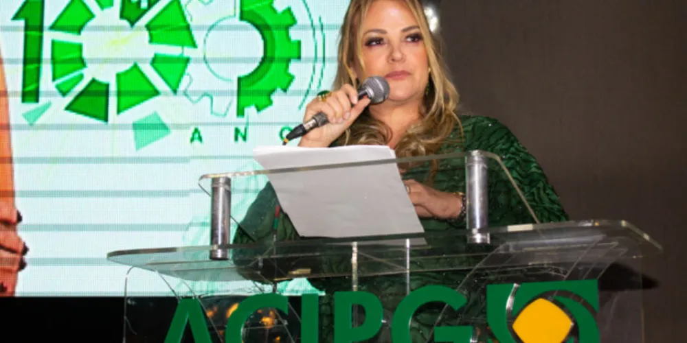 Giorgia Bin Bochenek assumiu a presidência da entidade e tomou posse ao lado dos 30 diretores