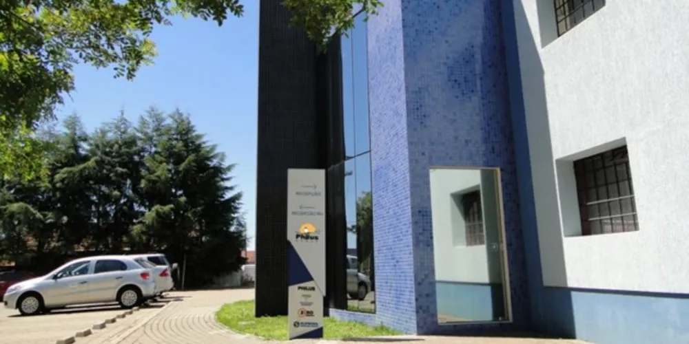 Os trabalhadores contratados vieram de países como Haiti, Venezuela e da Argentina