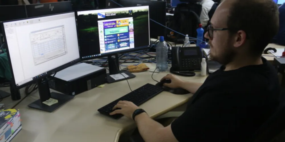 A Prefeitura prevê aproximadamente 60 dias para a finalização do Plano e sua implementação, para início do próximo semestre