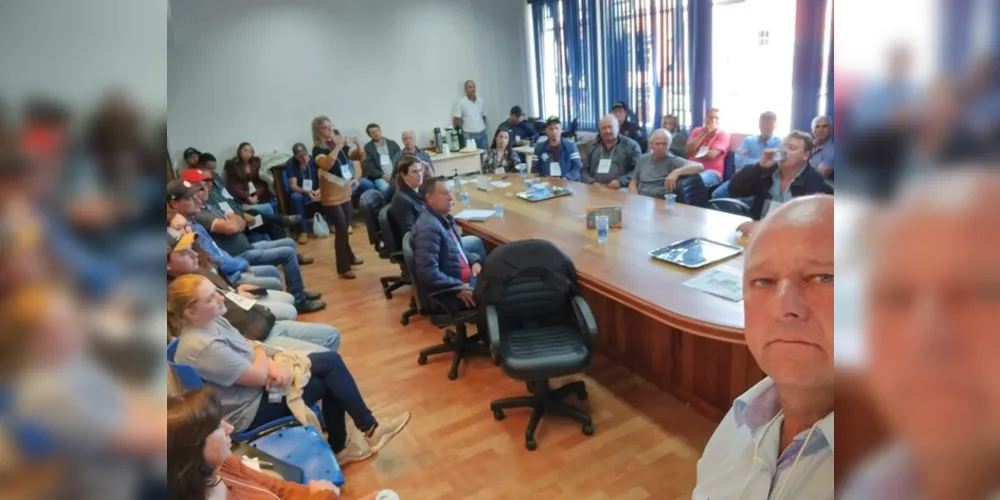 Projeto foi debatido em reunião com 30 produtores rurais e representantes da Secretaria de Agricultura e Abastecimento