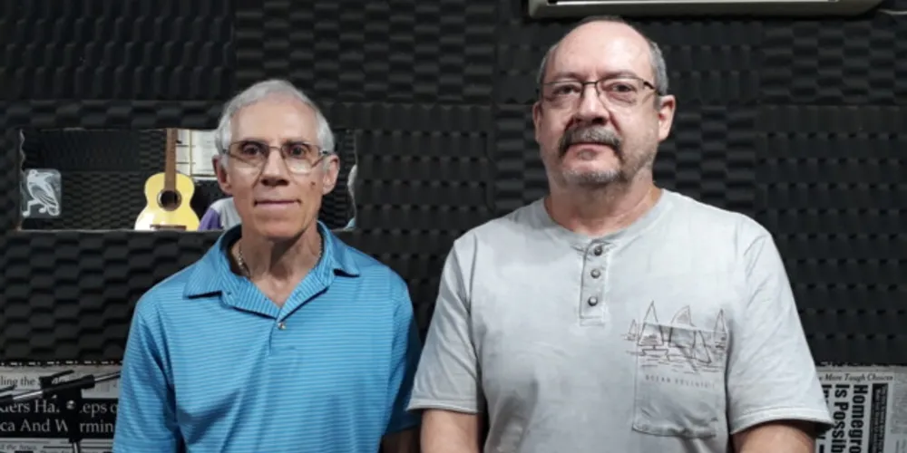 O podcast tem como convidados os músicos  Angelo Tadeu Góes Farago e Wilson Fernando Góes Farago