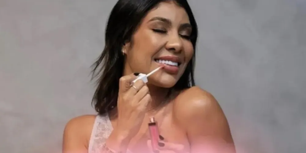 A blogueira mineira Isa Gomes e dois suspeitos foram presos acusados de roubo seguido de morte em Belo Horizonte, Minas Gerais