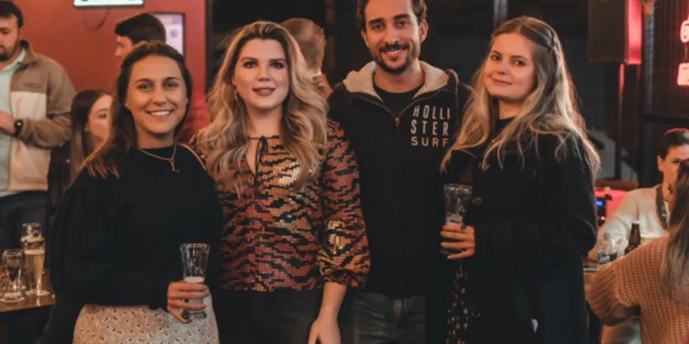 Louise Machado, Vitoria Moss, Leonardo Ortolan e Bianca Dzazio