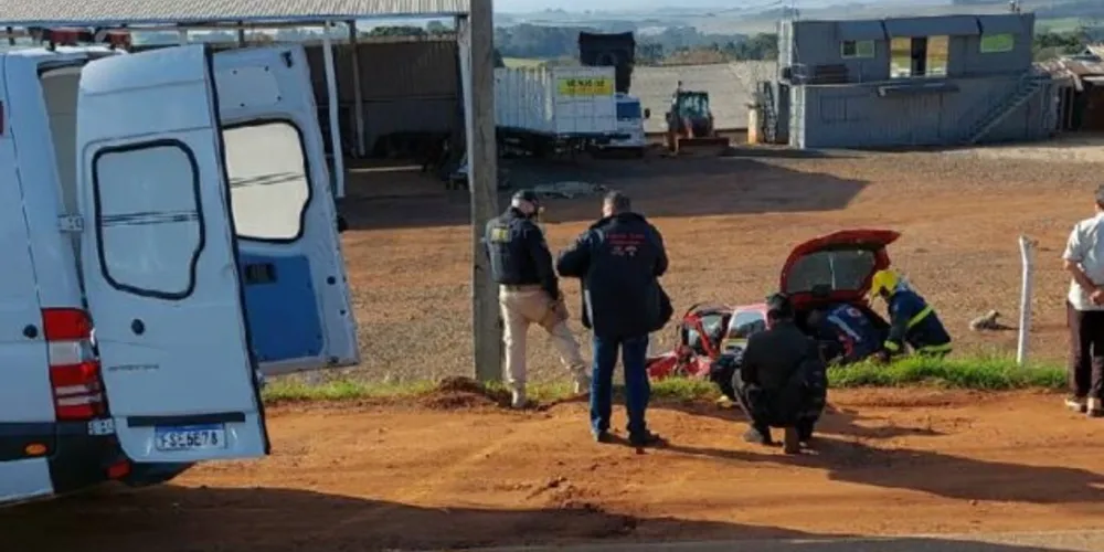 Colisão frontal ocorreu na tarde desta terça-feira (21) no perímetro urbano da BR-373, em Ponta Grossa