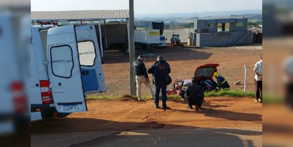 Colisão frontal ocorreu na tarde desta terça-feira (21) no perímetro urbano da BR-373, em Ponta Grossa