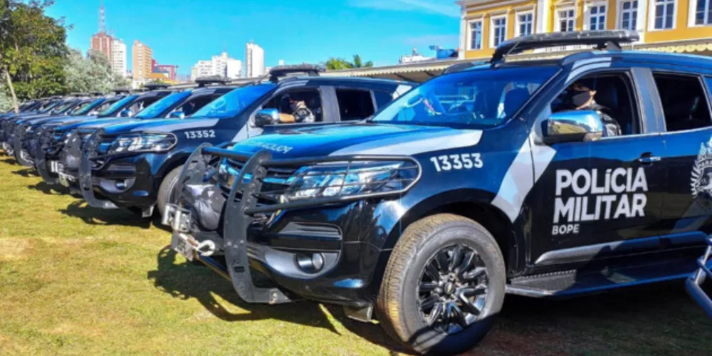 Mais de 4,3 mil pessoas foram abordadas na última semana pela 1º Batalhão de Polícia Militar; armas e drogas também foram apreendidas