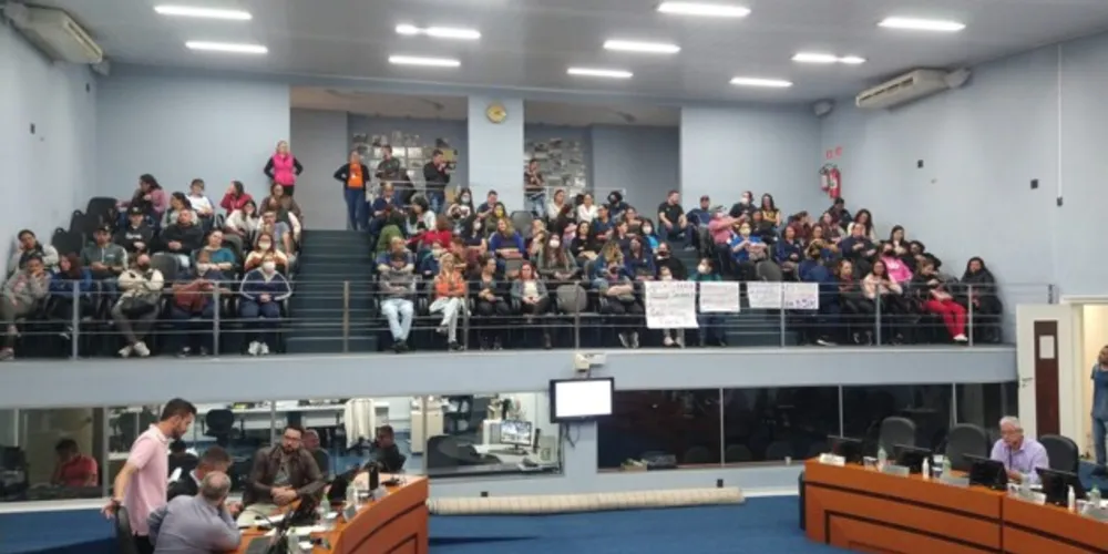 O Sindicato protocolou o pedido de reunião, no entanto, o Governo disse que nesse momento não iria receber esses trabalhadores